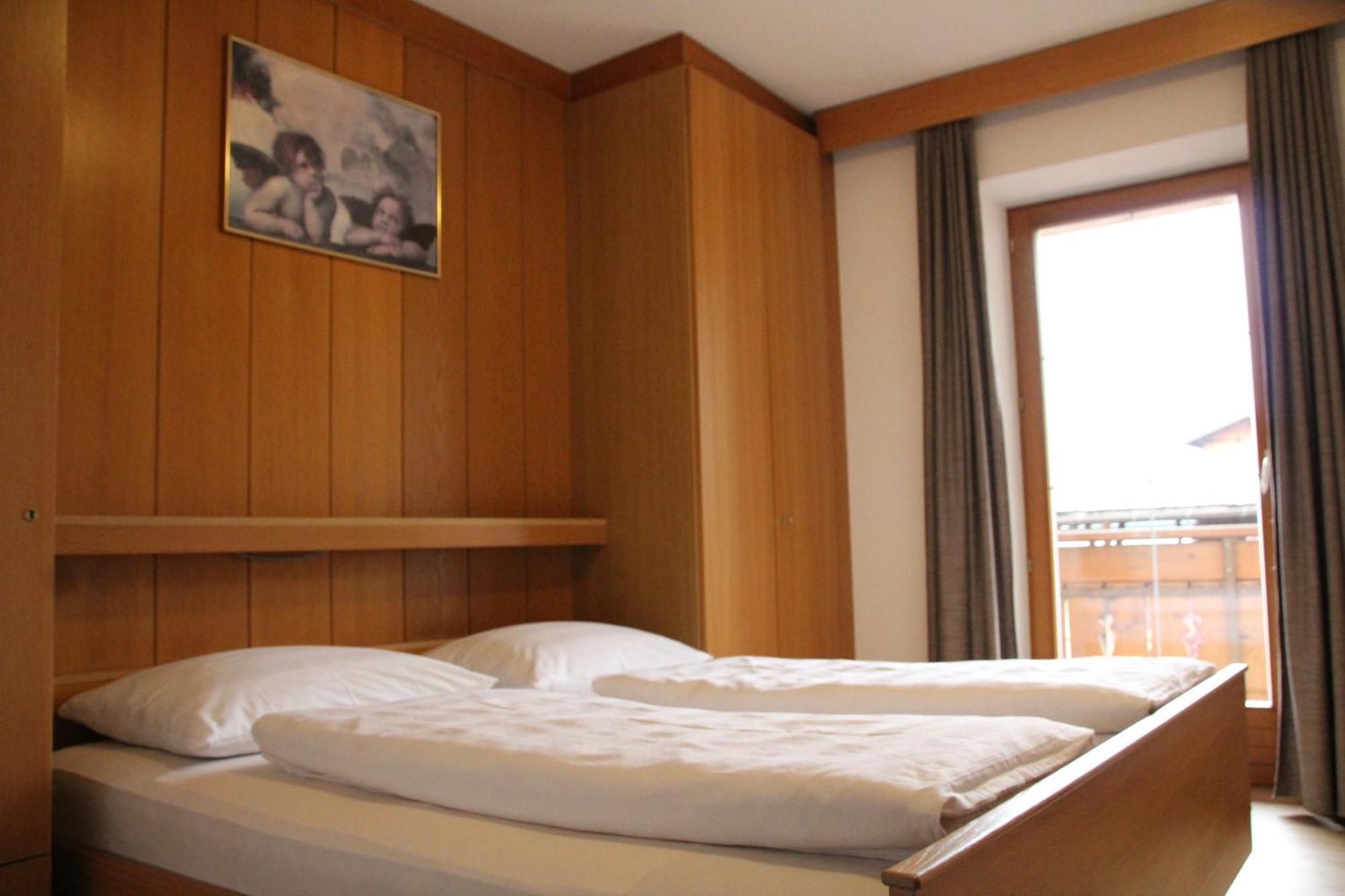 Appartement Wasserer Ahrntal Ruang foto