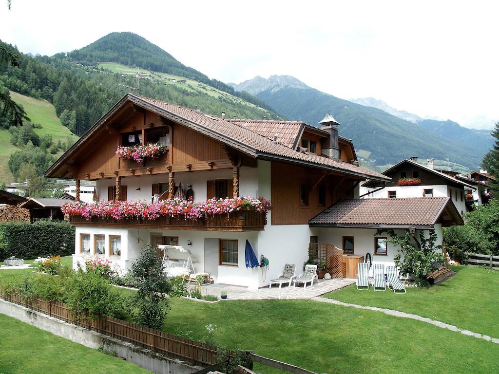 Appartement Wasserer Ahrntal Ruang foto